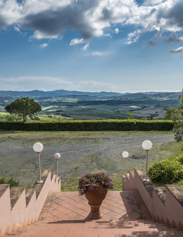 Hotel Il Cavallino Blu Volterra Exterior foto